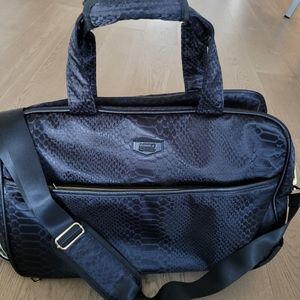 AIEMEE Kestenberg carry on with wheels and shoulder stap